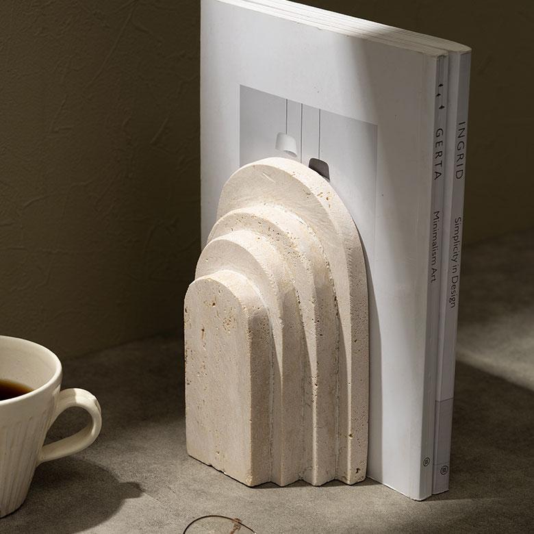 大理石 ブックエンド ストーン 天然石 本立て ブックスタンド ディスプレイ デコレーション 什器 本棚 仕切り  おしゃれ 北欧 雑貨 インテリア 西海岸 34627 | ELEMENTS（インテリア）