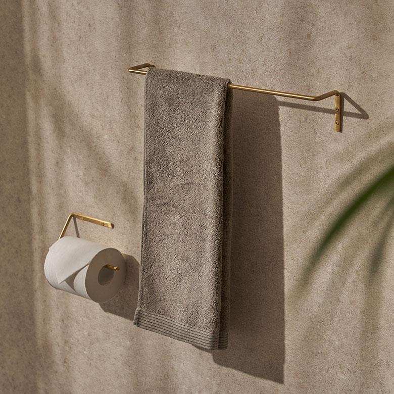タオル ハンガー 真鍮 シンプル M 約 幅 40cm ゴールド 掛け キッチン フェイス 洗面 所 壁 取付 トイレ バー おしゃれ 北欧 インテリア 雑貨 西海岸 34632 | ELEMENTS（インテリア） | 01