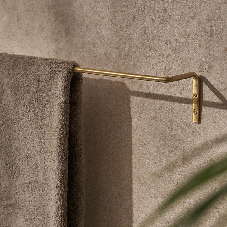 タオル ハンガー 真鍮 シンプル M 約 幅 40cm ゴールド 掛け キッチン フェイス 洗面 所 壁 取付 トイレ バー おしゃれ 北欧 インテリア 雑貨 西海岸 34632 | ELEMENTS（インテリア） | 09