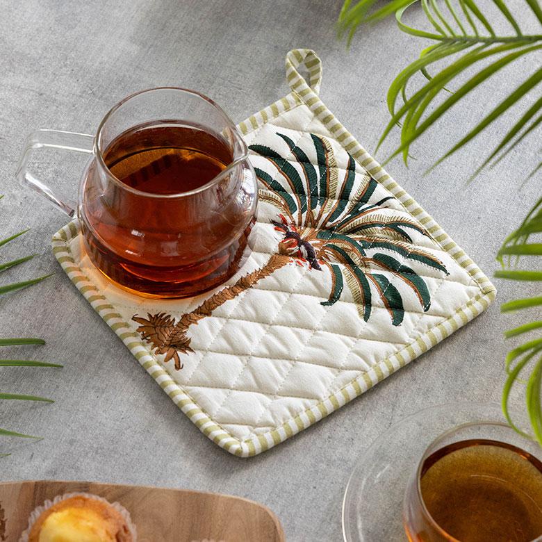 鍋 敷き なべ しき 置き つかみ 四角 コットン 綿 100% ブロック プリント キッチン 用品 おしゃれ 北欧 リゾート 雑貨 インテリア メール便対応 西海岸 34635 | ELEMENTS（インテリア）