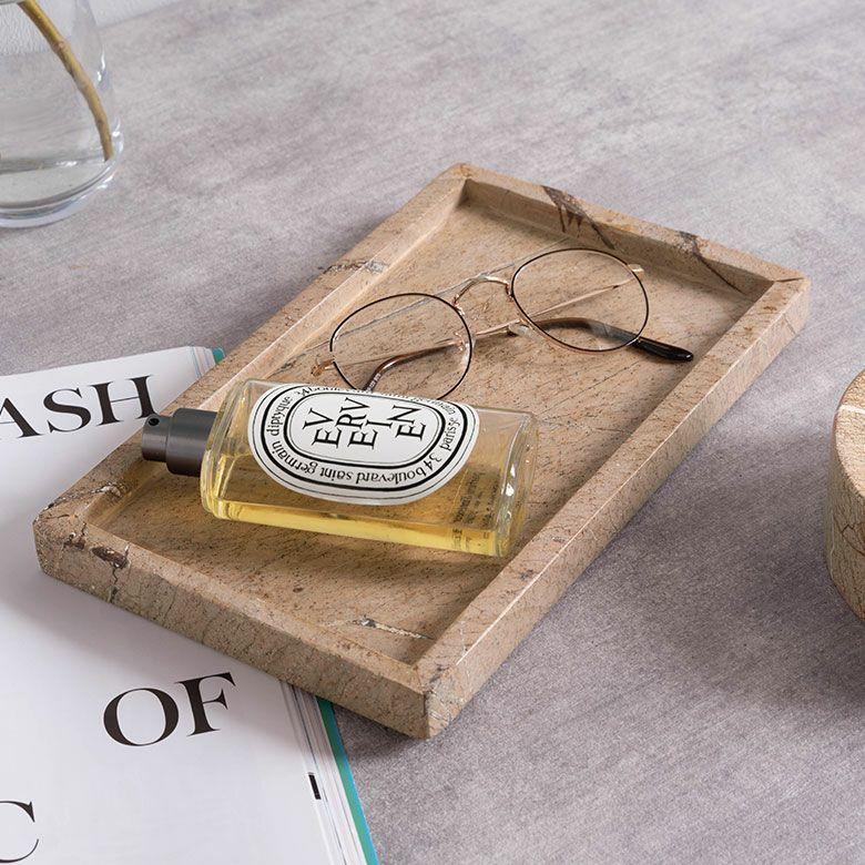 大理石 アクセサリートレイ Mサイズ プレート 小物入れ 洗面所 玄関 マーベラ 化粧品 アメニティ 韓国 北欧 おしゃれ ホテル 店舗 西海岸 34654 |  | 02