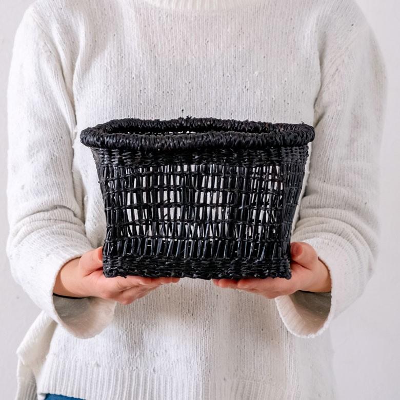 バスケット かご シーグラス 透かし編みバスケット ブラック Sサイズ 幅18cm スクエア 透かし編み 小物収納 かご かごバスケット 収納かご アジアン雑貨 Elements 通販 Yahoo ショッピング