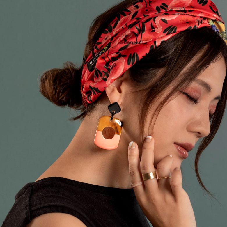 ピアス キャトルホーン 可愛い アクセサリー バイカラー シック カジュアル 大人 上品 ギフト プレゼント 51254 | ブランド登録なし | 17