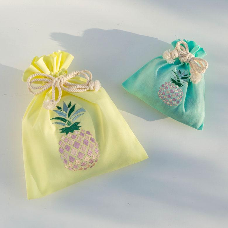 巾着袋 Mサイズ ベトナム 刺繍 オリジナル ポーチ ベトナム雑貨 ギフト プレゼント お土産 ハンドメイド おしゃれ リゾート 西海岸 Gio ha ジョーハ 51256 | ブランド登録なし | 18