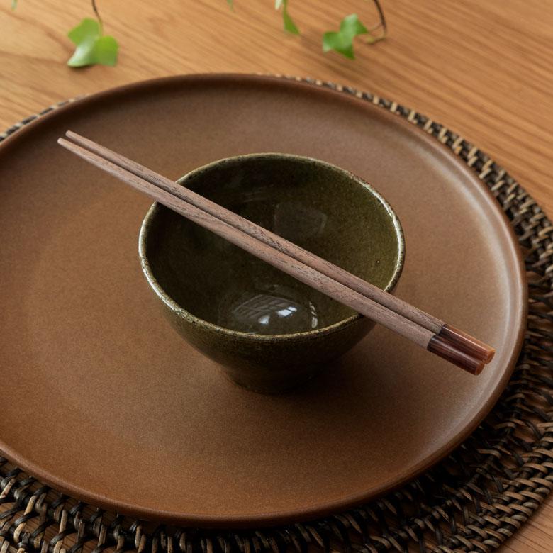 お箸 箸 木 天然木 シェル 貝 ウォルナット ダークブラウン 23cm 木製 無塗装 カフェ シンプル おしゃれ かわいい 無垢 カトラリー ハンドメイド 51271 | ELEMENTS（インテリア） | 10