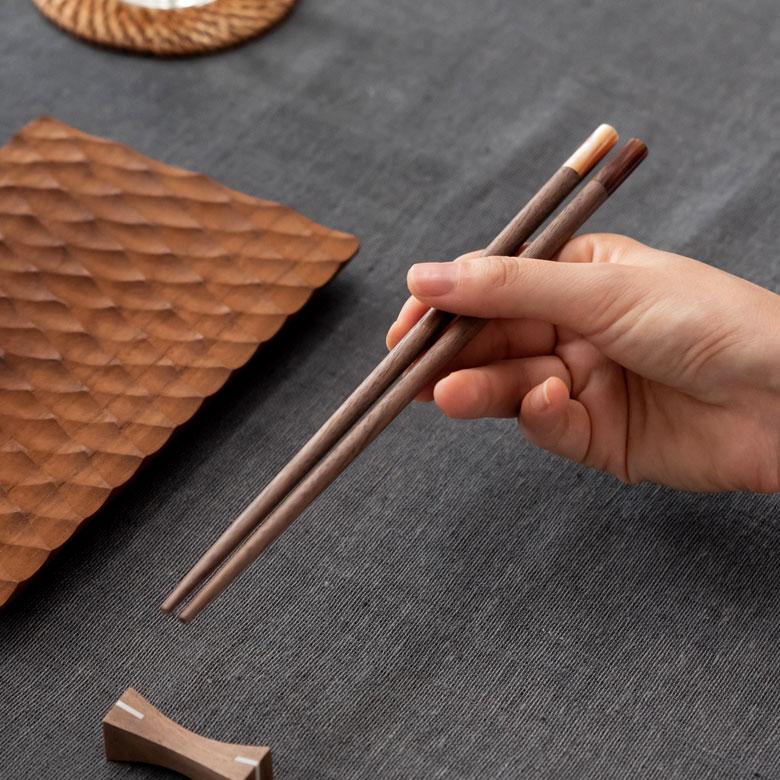 お箸 箸 木 天然木 シェル 貝 ウォルナット ダークブラウン 23cm 木製 無塗装 カフェ シンプル おしゃれ かわいい 無垢 カトラリー ハンドメイド 51271 | ELEMENTS（インテリア） | 09