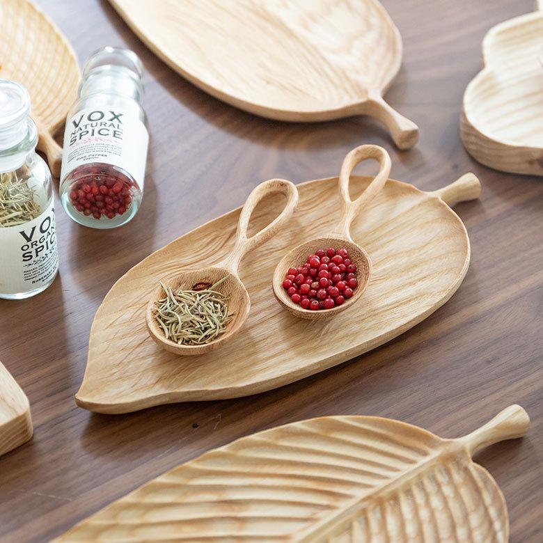 ウッドトレイ 葉っぱ リーフ 木製 トレー プレート お皿 キッチン ウッド カフェ 食器 約W24cm おしゃれ 北欧 かわいい 51304 | ELEMENTS（インテリア） | 08