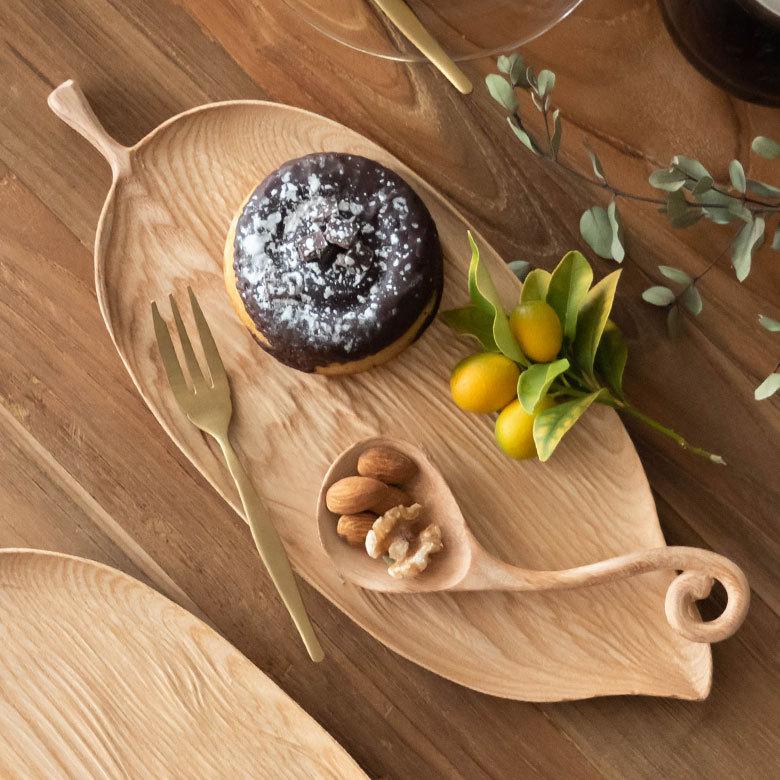 リーフ　皿　インテリア　ウッドプレート ELEMENTS（インテリア） ウッドトレイ 葉っぱ リーフ 木製