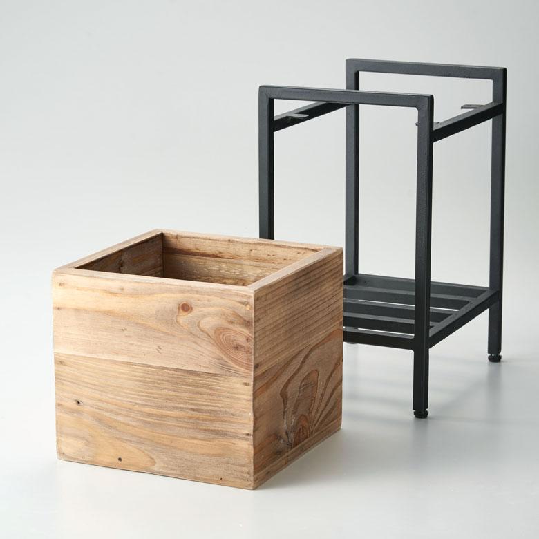 プランター スタンド 脚付き アイアン 木製 パイン材 ショート 正方形 5号鉢対応 約 W 20cm D 22.8cm H 45.4cm ボタニーク Botanique シェルフ カバー g-51 | ELEMENTS（インテリア） | 14