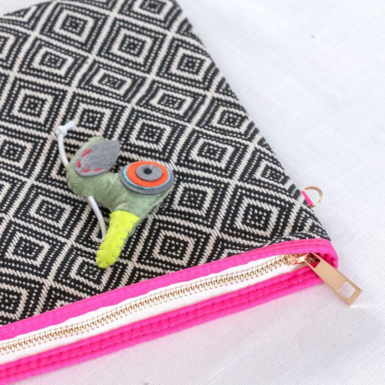 ポーチ 小物入れ コスメ レディース メンズ ジャガードクラッチポーチ クラッチバッグ キャンバス エスニック かわいい 旅行用 アウトドア カジュアル 6461 | ブランド登録なし | 01