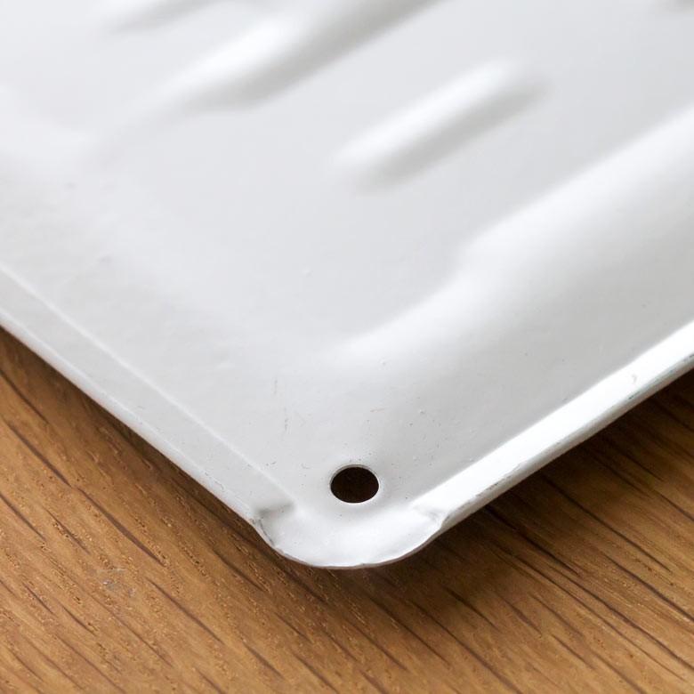 サインボード サインプレート 壁掛け 看板 ヴィンテージ風 ウォールアート ブリキ TINプレート 西海岸 ブルックリン 男前 CAUTION 65266 | ブランド登録なし | 05