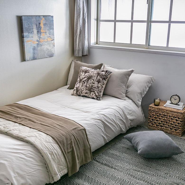 メール便対応 クッションカバー パームツリー柄 45×45cm 正方形 綿混 コットン   腰当て インテリア ファブリック ハワイ 66203 | ブランド登録なし | 03