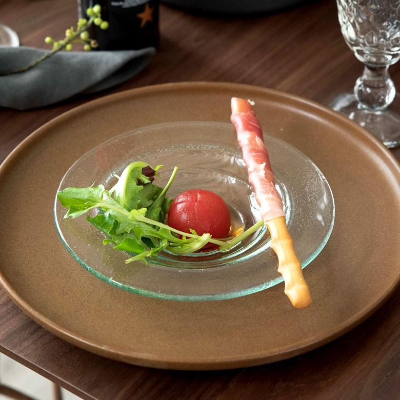 和風デザインの円形ガラスプレート デザインカット シンプルプレート［ガラス］