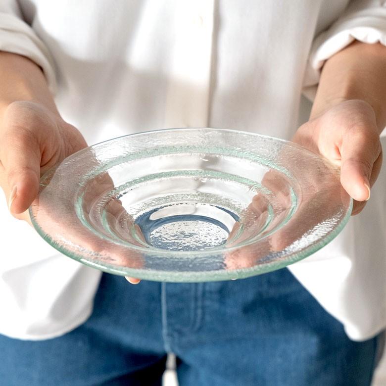 ガラスのプレート バブルタイプ Sサイズ 食器 ガラス 皿 おしゃれ プレート 丸皿 デザート 前菜 トレー デコレーション アジア雑貨 アジアン雑貨 66314 | ブランド登録なし | 02