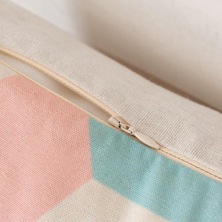 クッションカバー 約45×45cm 正方形 ソファークッション ベッドクッション ピンク ブルー 幾何柄 フェミニン 西海岸 ハワイ リゾート おしゃれ 66577 | ブランド登録なし | 09