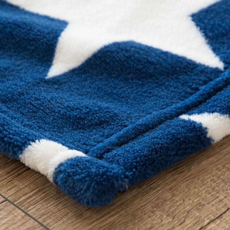 フリースブランケット 約100×140cm ブランケット 膝掛け ひざ掛け 毛布 大判 星柄 おしゃれ 冬 肩掛 ふんわり ポンチョ 66606 | ブランド登録なし | 19