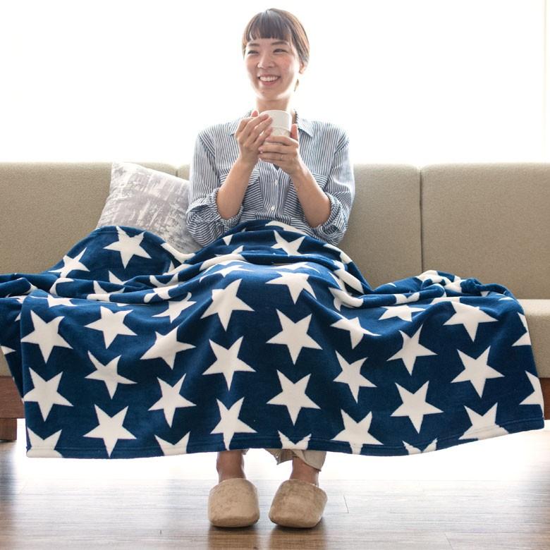 フリースブランケット 約100×140cm ブランケット 膝掛け ひざ掛け 毛布 大判 星柄 おしゃれ 冬 肩掛 ふんわり ポンチョ 66606 | ブランド登録なし | 02