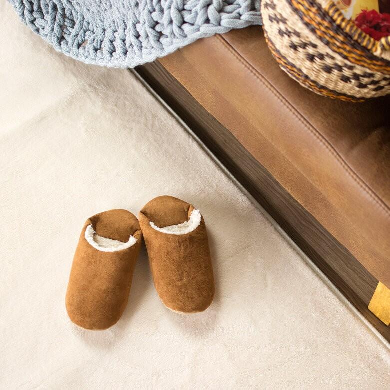 スリッパ ルームシューズ ボア 室内履き ムートン ブルー ベージュ ブラウン ピンク 無地 レディース メンズ シンプル おしゃれ かわいい 66627 | ELEMENTS（インテリア） | 09