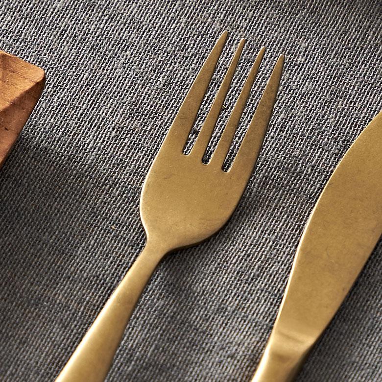 フォーク ディナーフォーク マット ゴールド色 金色 つや消し ステンレス テーブルセッティング ヴェリーノ キッチン用品 66658 | ELEMENTS（インテリア） | 01