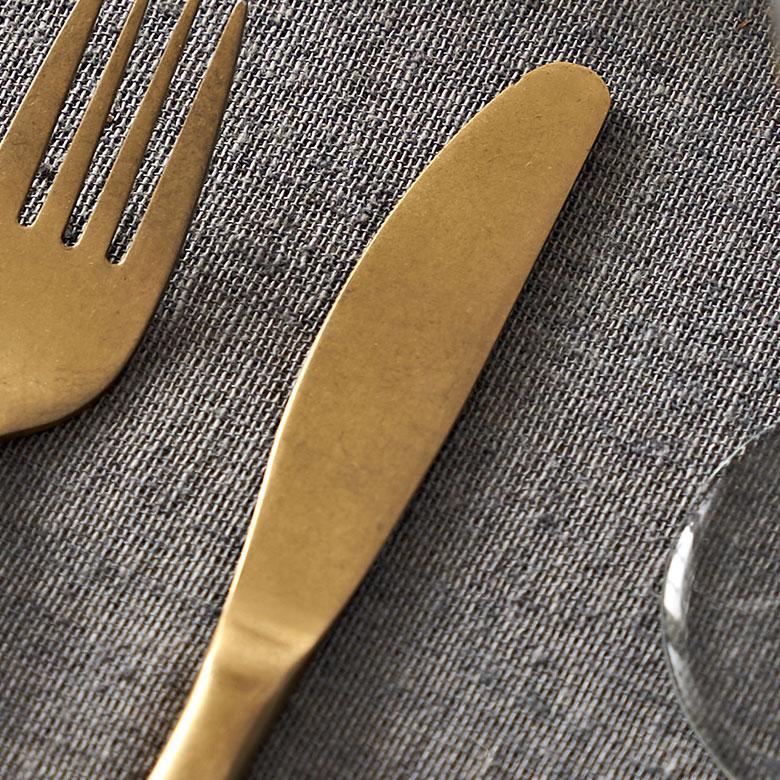 ナイフ テーブルナイフ ディナーナイフ マット ゴールド色 金色 つや消し ステンレス テーブルセッティング ヴェリーノ キッチン用品 結婚祝 食洗機対応 66659 | ELEMENTS（インテリア） | 01