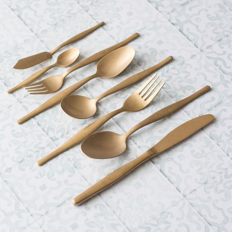 スプーン ディナースプーン マット ゴールド色 金色 つや消し ステンレス テーブルセッティング ヴェリーノ キッチン用品 結婚祝 食洗機対応 66660 | ブランド登録なし | 12