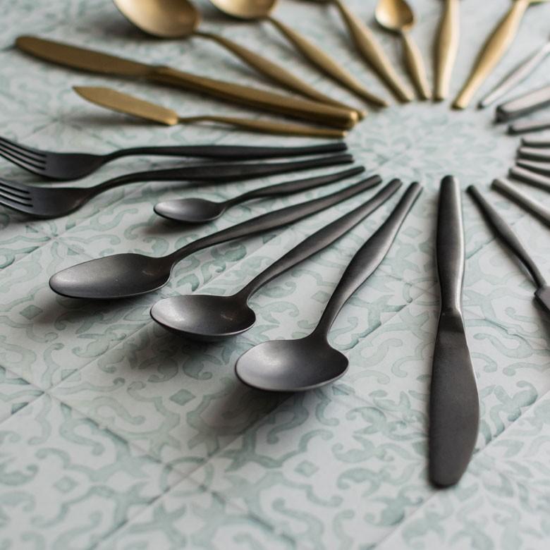 スプーン ディナースプーン マット ブラック 黒 つや消し ステンレス テーブルセッティング ヴェリーノ キッチン用品 結婚祝 食洗機対応 66668 | ブランド登録なし | 06