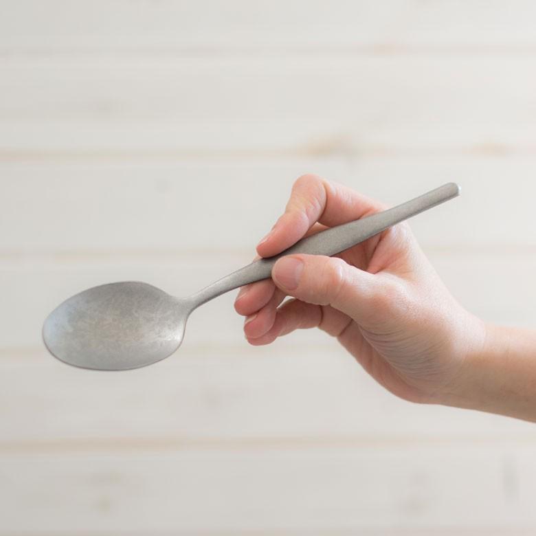 スプーン ディナースプーン マット シルバー色 銀色 つや消し ステンレス テーブルセッティング ヴェリーノ キッチン用品 結婚祝 食洗機対応 66676 | ブランド登録なし | 01