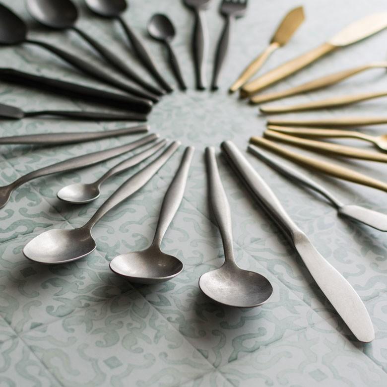 スプーン ディナースプーン マット シルバー色 銀色 つや消し ステンレス テーブルセッティング ヴェリーノ キッチン用品 結婚祝 食洗機対応 66676 | ブランド登録なし | 04