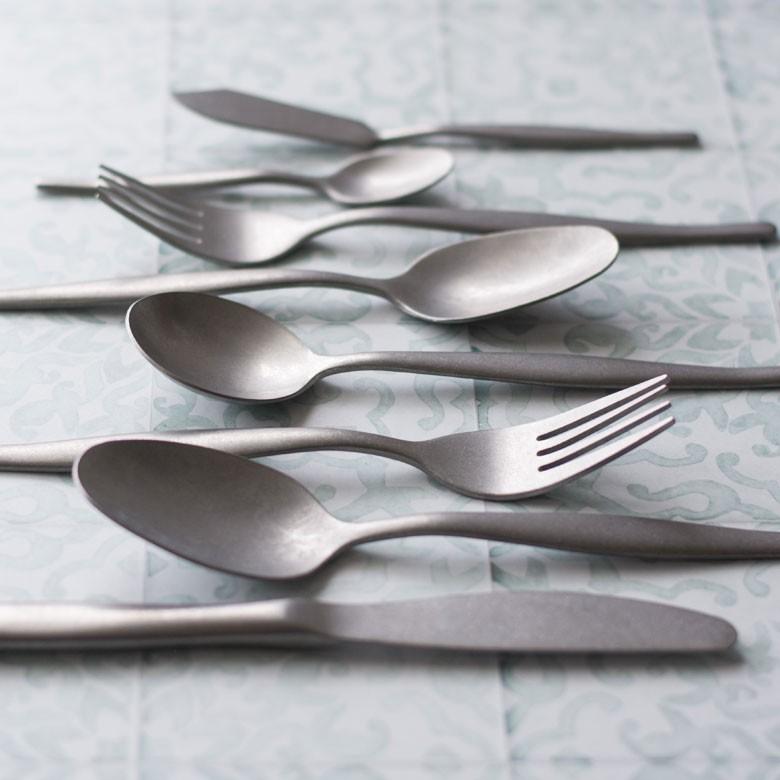 スプーン ディナースプーン マット シルバー色 銀色 つや消し ステンレス テーブルセッティング ヴェリーノ キッチン用品 結婚祝 食洗機対応 66676 | ブランド登録なし | 06