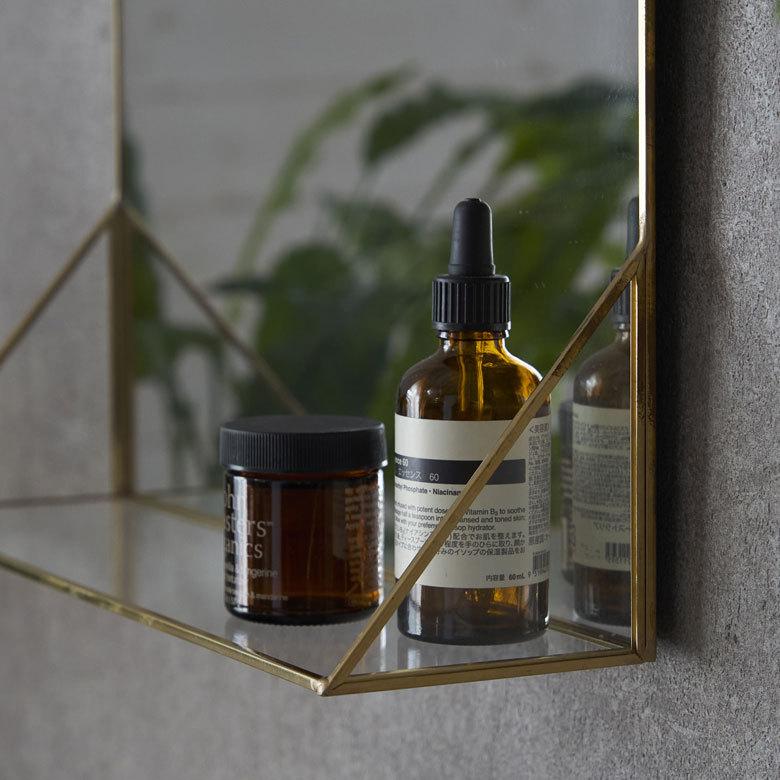 ウォールミラー 鏡 かがみ カガミ ミラー 飾り棚付き 壁掛け アンティーク調 四角 スクエア 吊り下げ 化粧鏡 メイクアップミラー 軽量 インテリア雑貨 66718 | ELEMENTS（インテリア） | 01