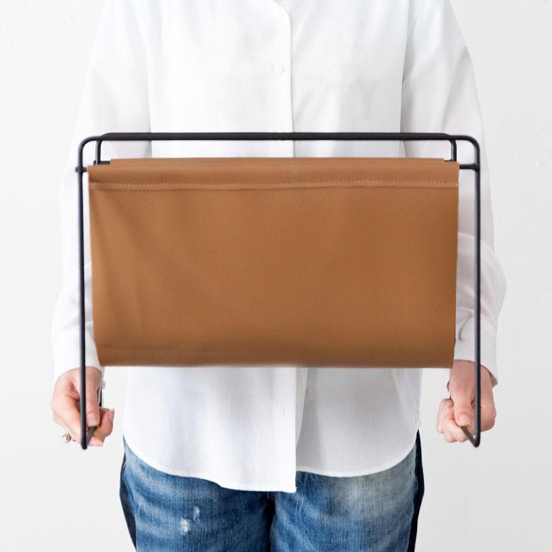 マガジンラックホルダー ラック 薄型 スリム コンパクト ソファ横 収納 新聞 茶色 ブラウン アイボリー グレー 一人暮らし ワンルーム ミッドセンチュリー 6672 | ELEMENTS（インテリア） | 16