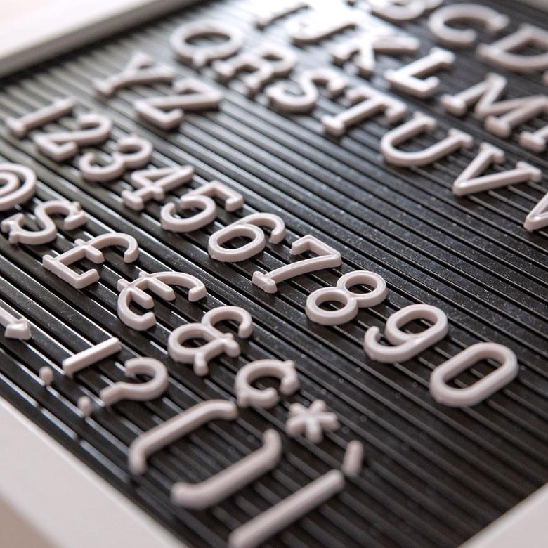 レターボード用文字パーツ アルファベット 英字 数字 191ピース グレー 結婚式 サインボード メッセージボード ウェルカムボード テキストパーツ 66754 | ブランド登録なし | 08