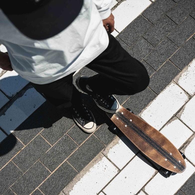 スケートボード ミニ クルージング ボード ペニータイプ ブラック 小さめ 子供 西海岸 インテリア 飾り ウッド 木製 アウトドア スケボー おしゃれ 66981-bk | ブランド登録なし | 01