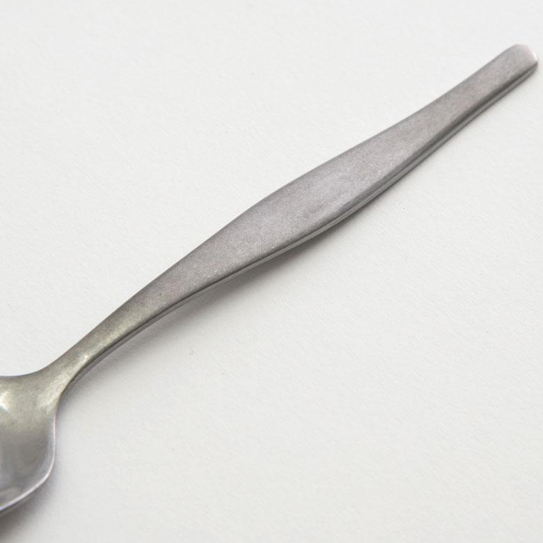 ティースプーン スプーン マット シルバー色 銀色 つや消し ステンレス テーブルセッティング ヴェリーノ キッチン用品 結婚祝 食洗機対応 66990 | ELEMENTS（インテリア） | 06