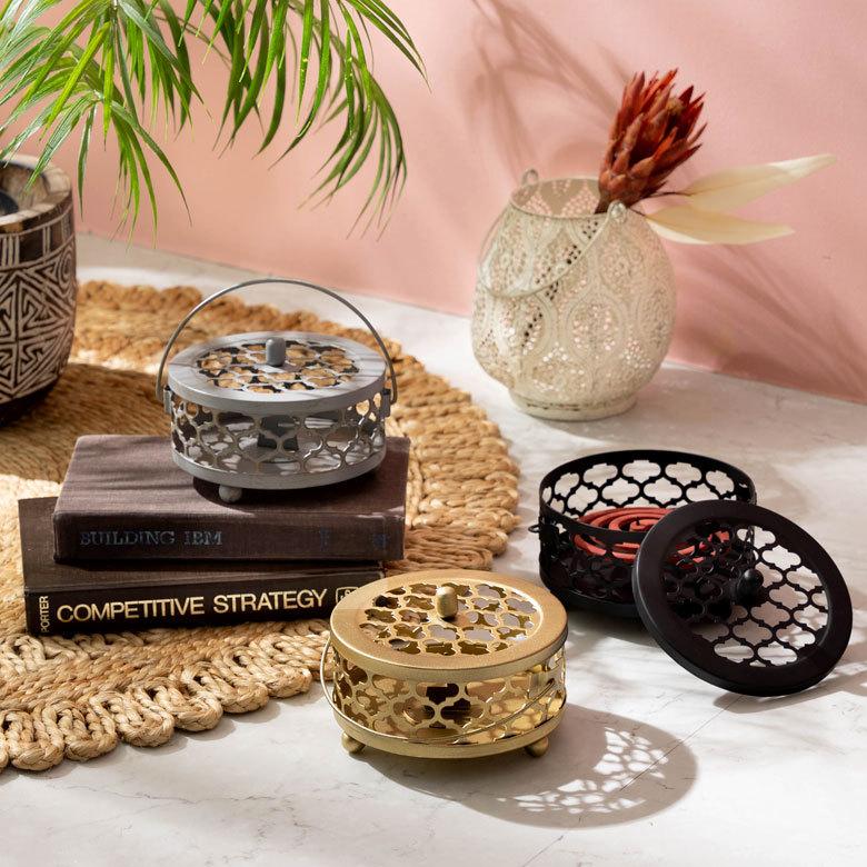 蚊取り 線香 入れ 3個セット 蓋付き 円形 モロッカン柄 スチール製 ブラック ゴールド シルバー ホルダー 蚊遣り かやり 蚊やり ランタン 西海岸 リゾート  669 | ELEMENTS（インテリア） | 21