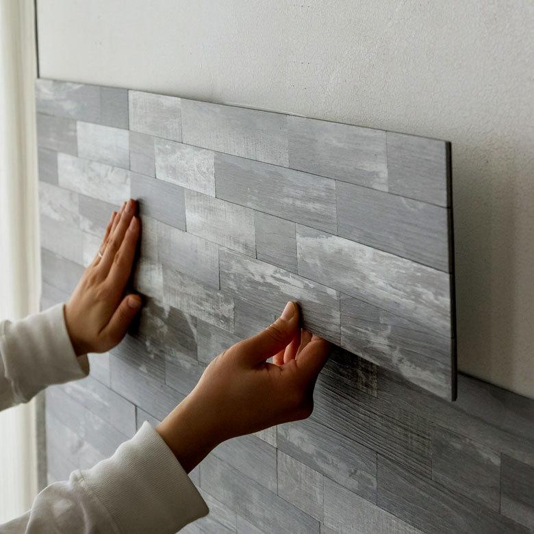 タイルシール ウッド調 木目調 壁材 1枚入り 正方形 水回り 防水 DIY ウォールステッカー 台所 キッチン 洗面所 トイレ 67029 | ELEMENTS（インテリア） | 10