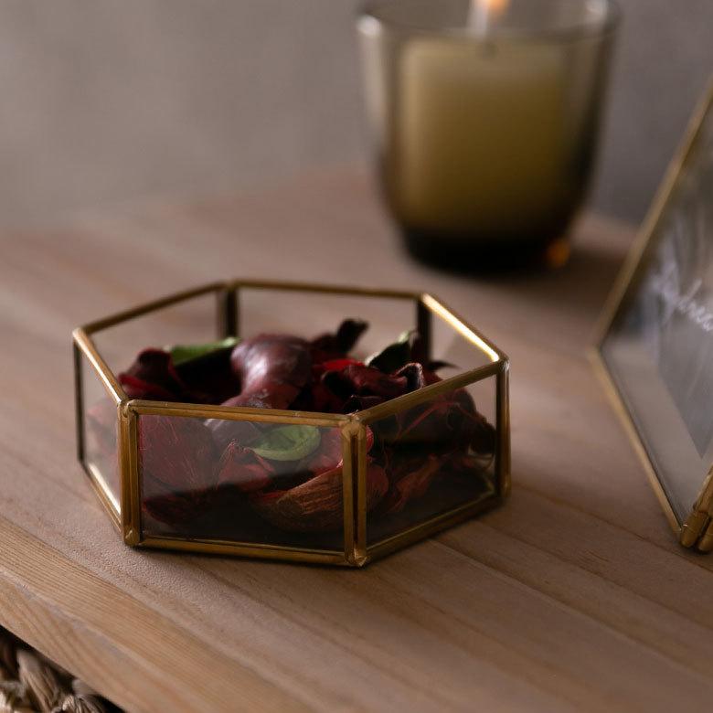 アクセサリーケース ガラス 真鍮 アクセサリー 収納 六角形 Mサイズ ケース ディスプレイ ジュエリー ボックス アンティーク 風 おしゃれ インテリア 雑貨 67050 | ELEMENTS（インテリア） | 05