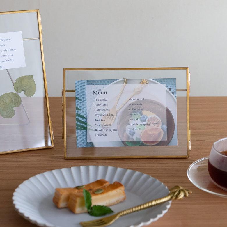 フォトフレーム 横 ガラス 真鍮 ケース ハガキサイズ 写真 たて 入れ 写真 たて メニュー スタンド ディスプレイ アンティーク 風 おしゃれ インテリア 67052 | ELEMENTS（インテリア） | 13