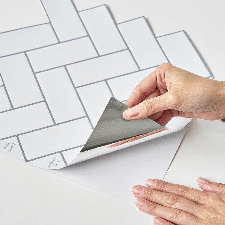 タイル シール ヘリンボーン 1枚 ホワイト 白 メトロ モザイク 壁紙 防水 リメイク シート ウォール ステッカー 簡単 壁面 DIY カット  おしゃれ 67074-wh | ELEMENTS（インテリア） | 06