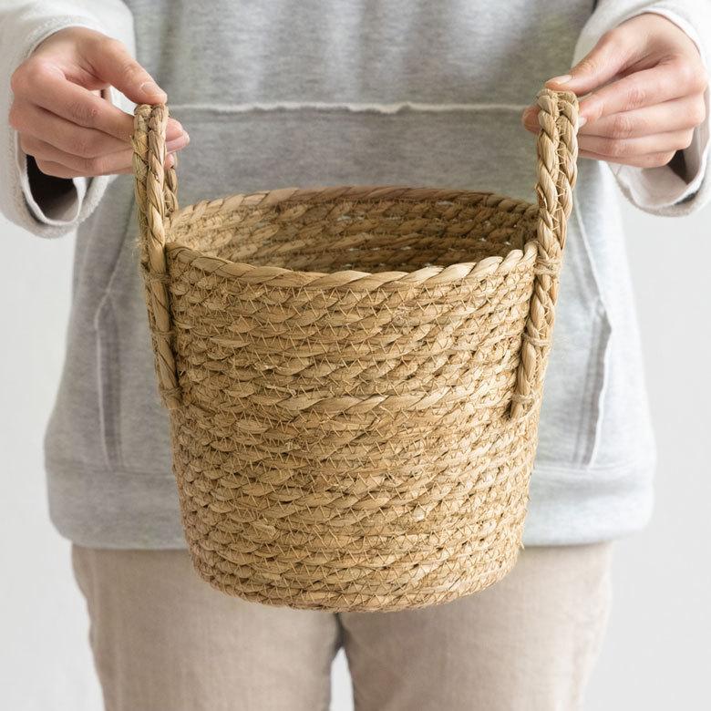 プランター カバー 植木 鉢 バスケット 持ち手付 い草 Sサイズ  [67084]【 5号 6.5号 入れ カバー ポット かご 観葉植物 北欧 おしゃれ  西海岸 インテリア 】 | ブランド登録なし | 17