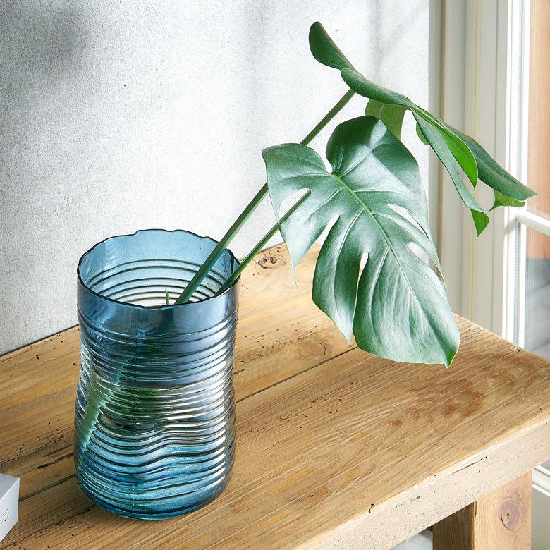 フラワー ベース おしゃれ 花瓶 花びん 花器 ガラス ブルー 楕円柱 造花 入れ 生花 北欧  韓国 インテリア グラデーション 西海岸 ビーチ コースタル 67089 | ブランド登録なし | 17