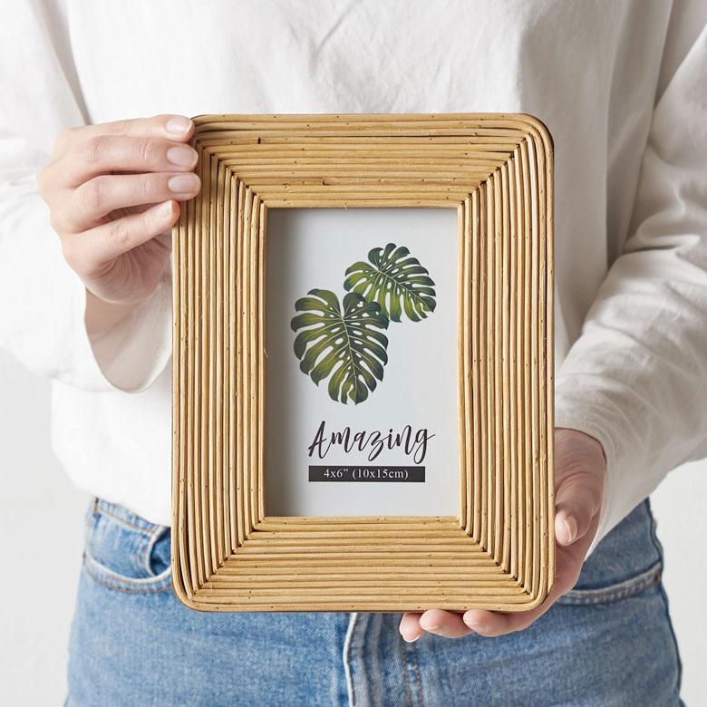 ELEMENTS（インテリア） フォト フレーム 写真 立て ラタン製 天然素材