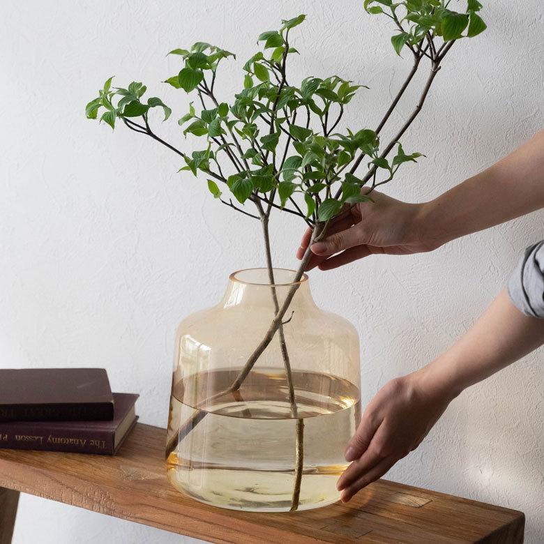 花瓶 おしゃれ ガラス ライトアンバー インテリア 上径8cm ボトル型 アレンジメント 花びん 花器 生花 ドライ フラワー 北欧 韓国 西海岸 ビーチ 67098 | ブランド登録なし | 03