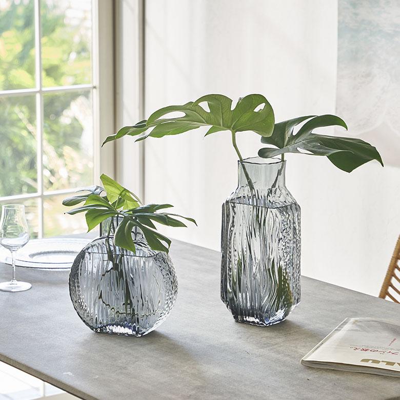 フラワー ベース おしゃれ ガラス クリアグレー ラウンド インテリア 最大開口部7.5cm ボトル型 アレンジ 花びん 花器 生花 ドライ 西海岸 ビーチ 67107 | ブランド登録なし | 04