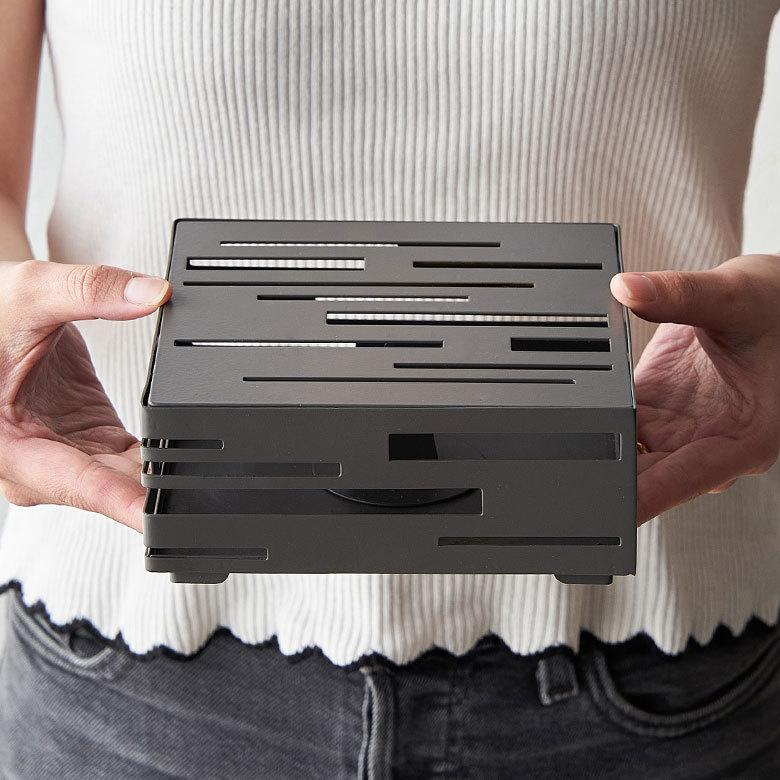 蚊取り線香 入れ スクエア型 スリットデザイン 幾何柄 スチール製 蚊遣り ホルダー かやり 蚊やり オブジェ アウトドア おしゃれ 屋外 屋内 西海岸 男前 67118 | ELEMENTS（インテリア） | 15