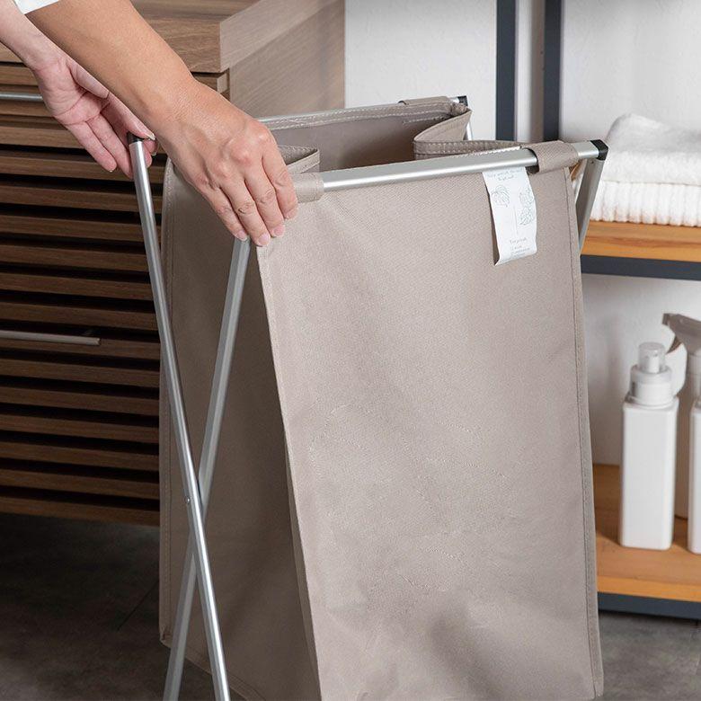 ランドリーバスケット 防水 折りたたみ 脱衣かご スリム 大容量 フレーム付き 50L ゴミ箱 洗面所 収納 おしゃれ 北欧 リゾート インテリア 自立 西海岸 67208 | ブランド登録なし | 08