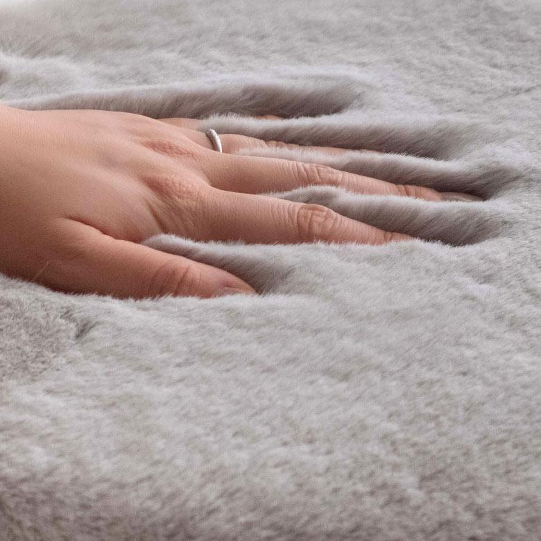 チェアパッド 座布団 円形 約 直径 35cm フェイクラビットファー 丸形 丸型 洗える 丸洗い 滑り止め あったか 無地 シンプル フェイク ムートン ボア 70112 | ブランド登録なし | 13