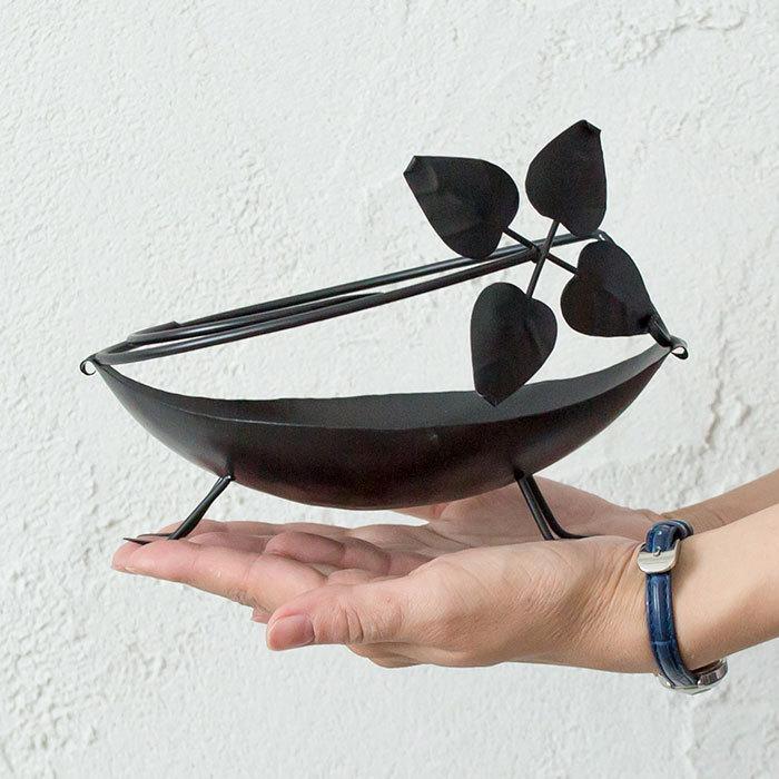 蚊取り線香ホルダー 蚊取り線香立て 蚊取り線香入れ おしゃれ 蚊取り線香 蚊遣り 蚊やり アイアン フラワータイプ アジア工房 8322 | ブランド登録なし | 03