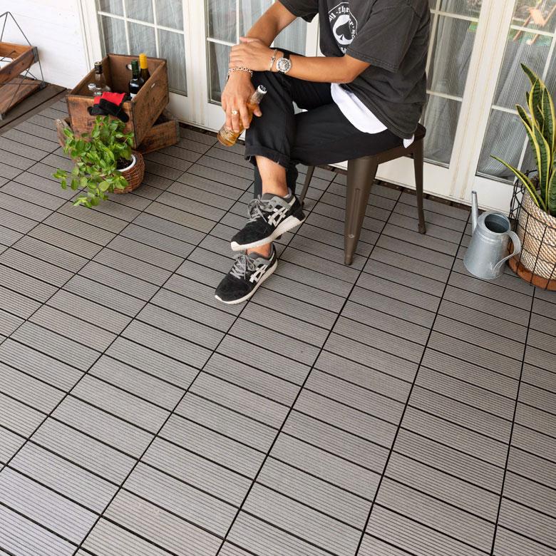 ウッド パネル タイル デッキ 人工木 diy チャコールグレー 軽量 木目柄 20枚セット ジョイント 庭 ベランダ テラス バルコニー ガーデン 83300 | ブランド登録なし | 06