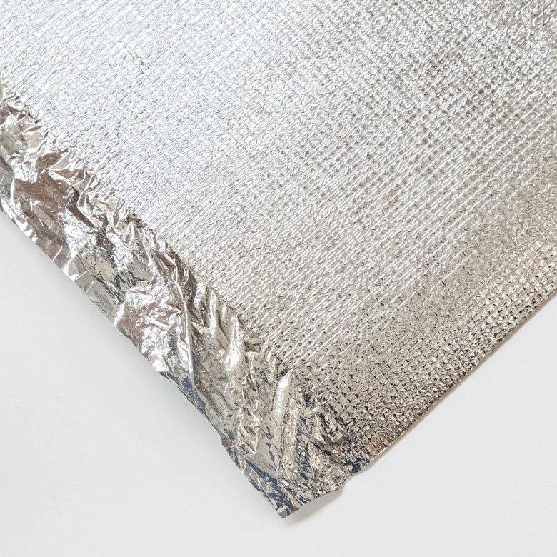 断熱シート 保温シート 保温 省エネ シート 床 マット クッション アルミマット 下敷き 滑り止め加工 熱反射 キズ防止 84085 | ブランド登録なし | 01